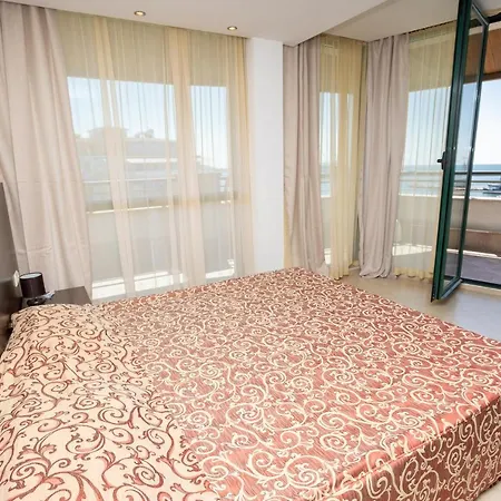 Marina Apartment Balchik