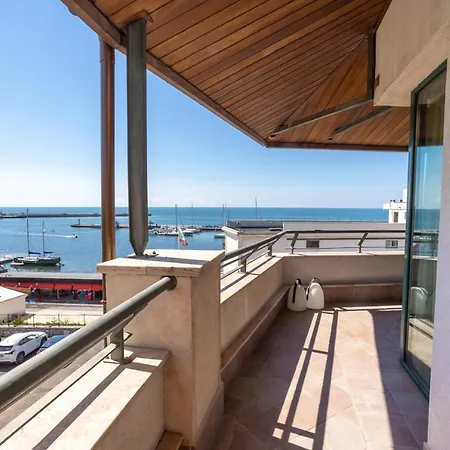 Apartment Marina